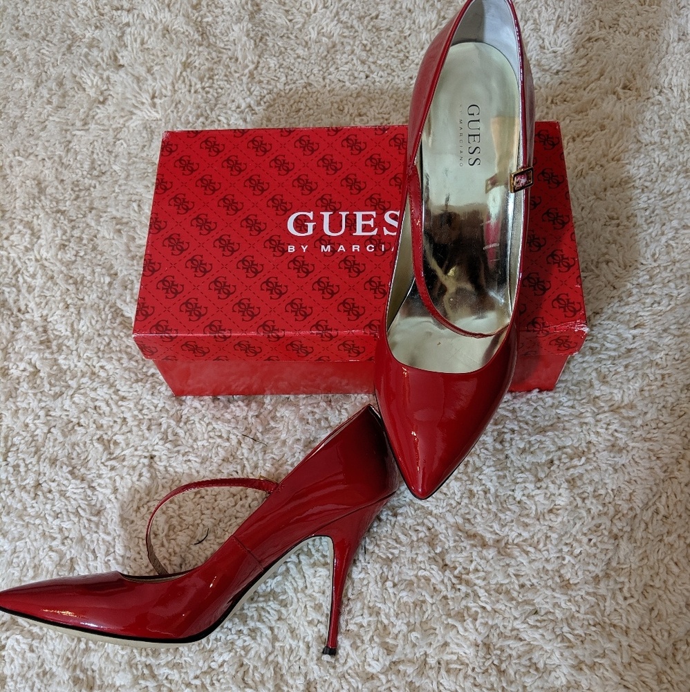 Red Guess heels - Picture 8 of 8